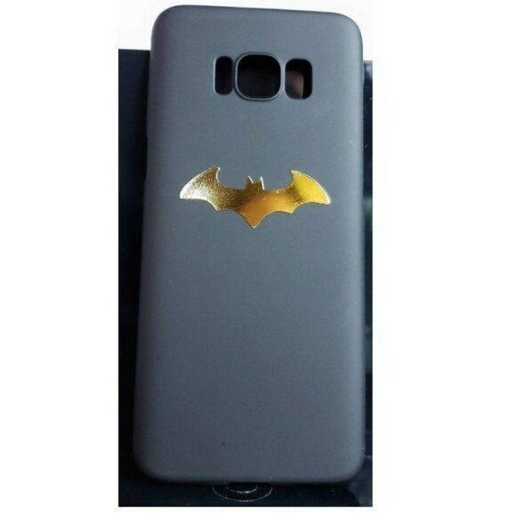 Samsung Galaxy S8 Gold Batman Phone Case - Picture 1 of 2